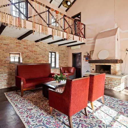 Luxurious In With Swimming Pool * Pazin