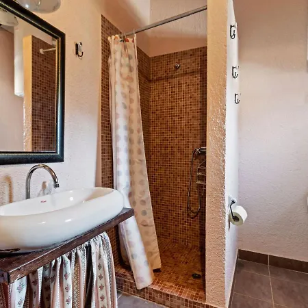 Luxurious In With Swimming Pool * Pazin