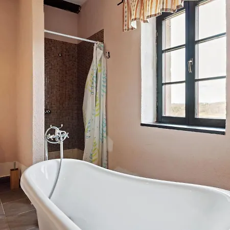 Luxurious In With Swimming Pool * Pazin