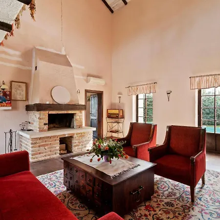 Villa Luxurious In With Swimming Pool *